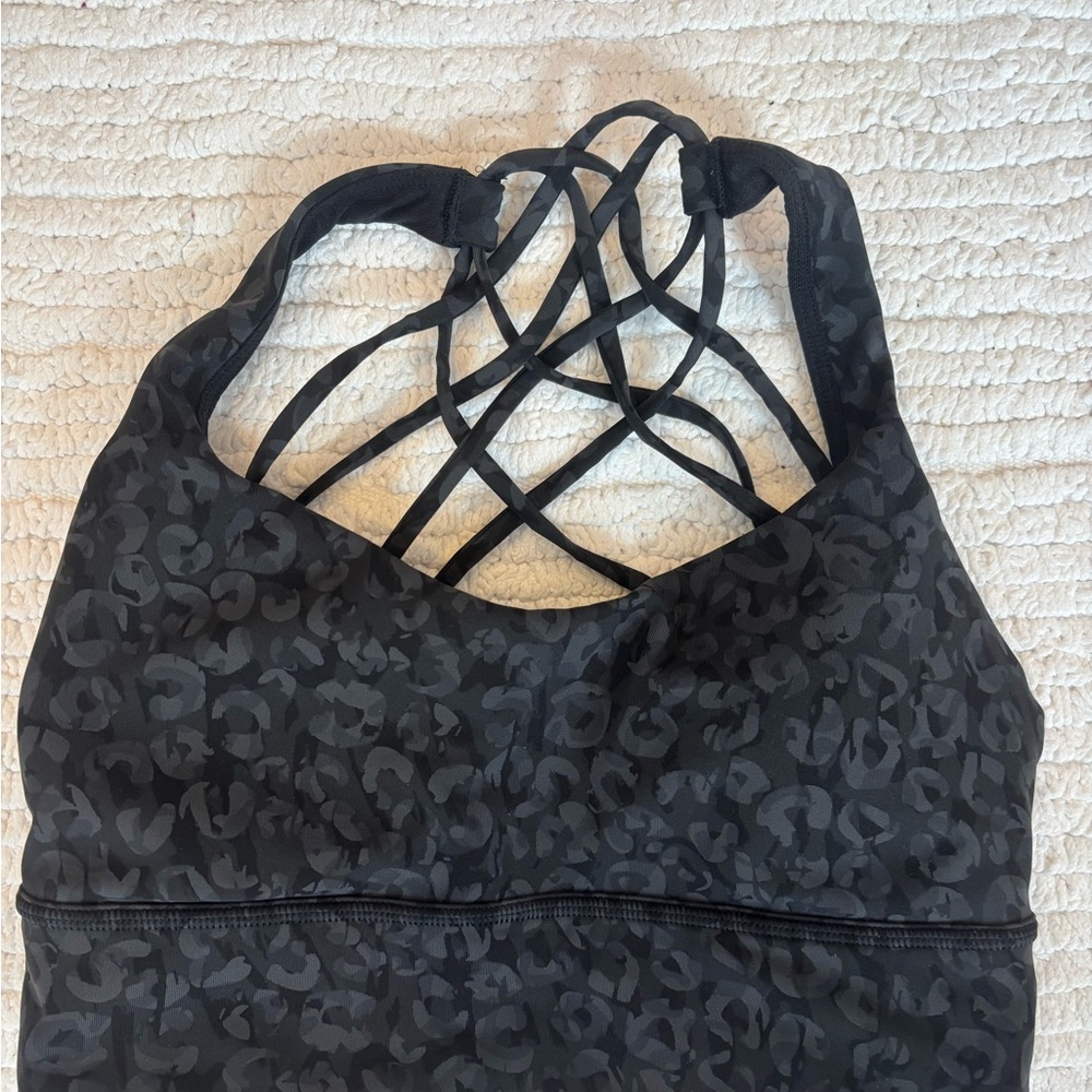 Lululemon Free to be wild longline bra